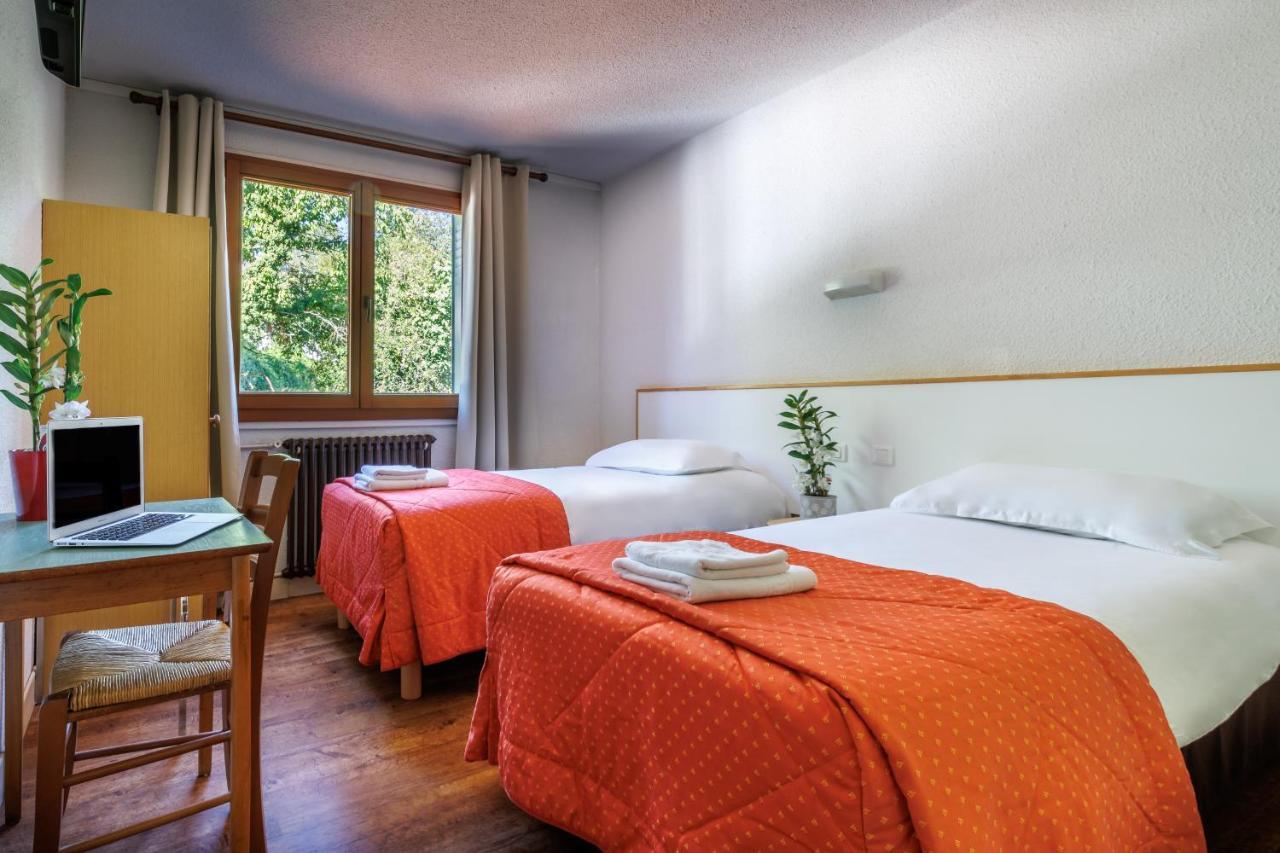Saint Clair Hotel 2*
